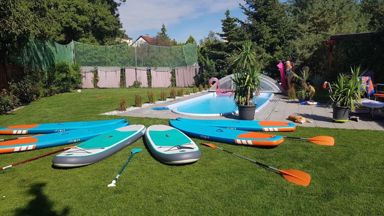 Pool & Lake Holiday Home マルククレーベルク エクステリア 写真