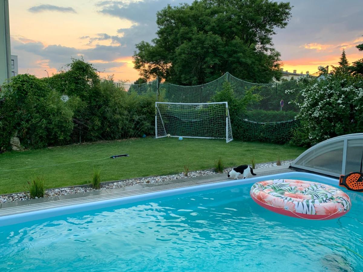 Pool & Lake Holiday Home マルククレーベルク エクステリア 写真