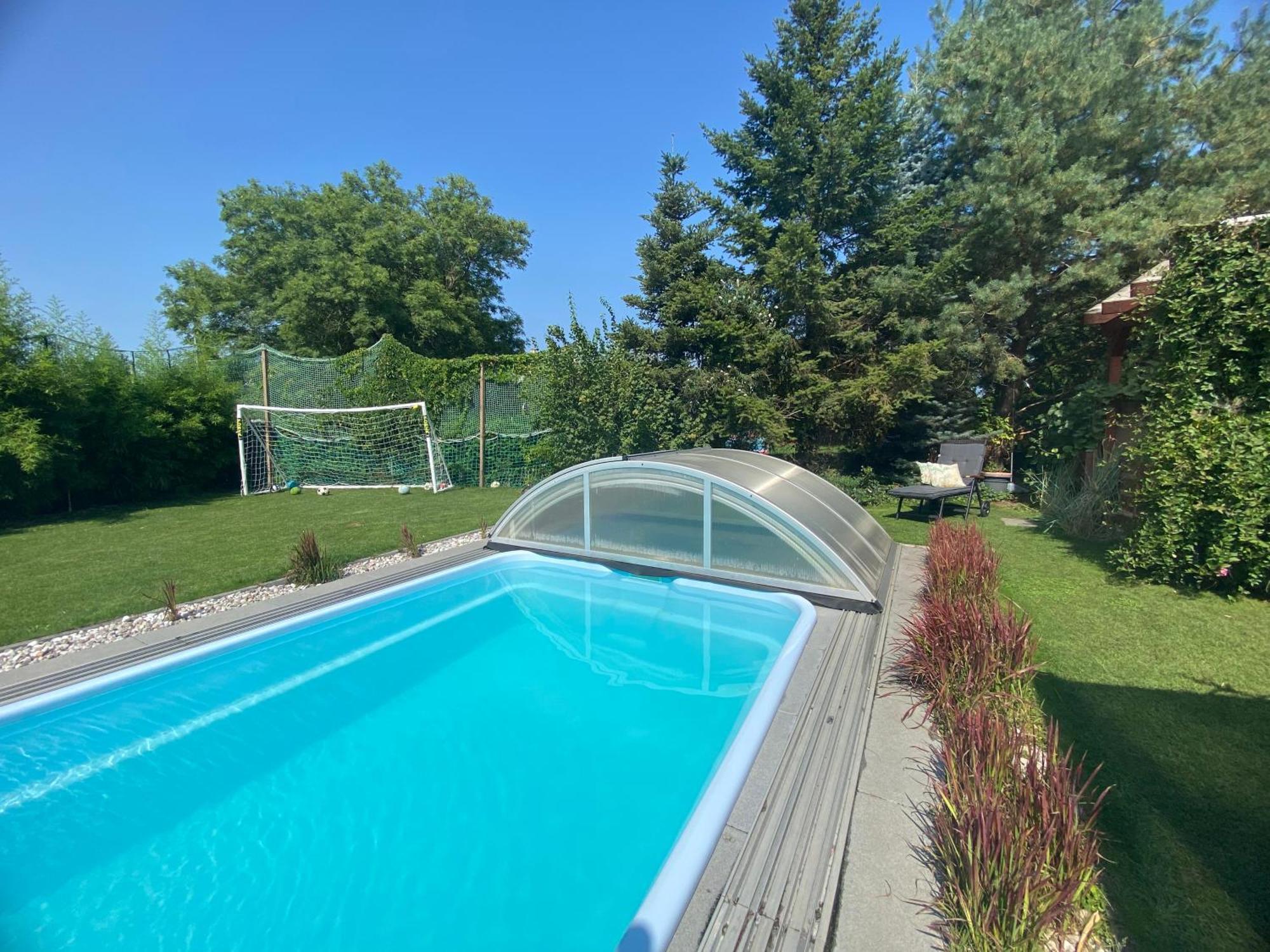 Pool & Lake Holiday Home マルククレーベルク エクステリア 写真